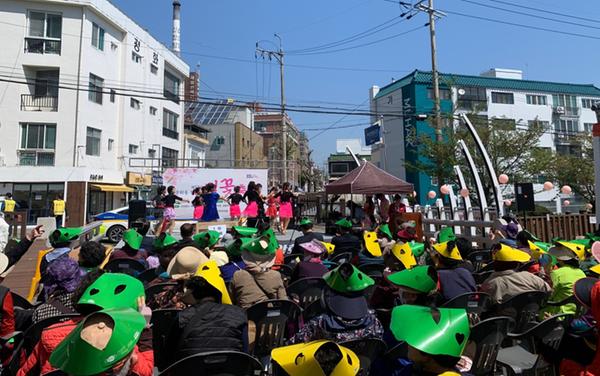 제12회 문화동 창원천 벚꽃축제 2