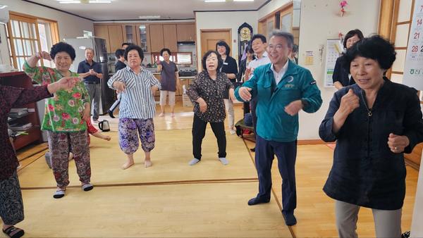 진동면 태봉경로당 방문모습