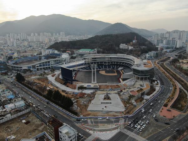 창원마산야구장 건립공사 현장 전경 사진입니다