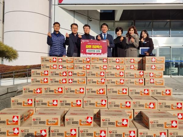 한국프로아마골프연맹 경남창원 및 경남전력(주), 창원시에 라면 기부