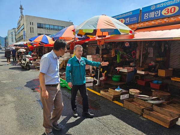 마산수협 위판장 방문모습