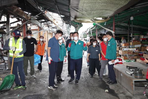 창원특례시, 화재 피해 마산 청과시장 긴급복구로 추석 전 영업 개시