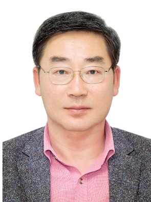 어석홍 위원장 사진