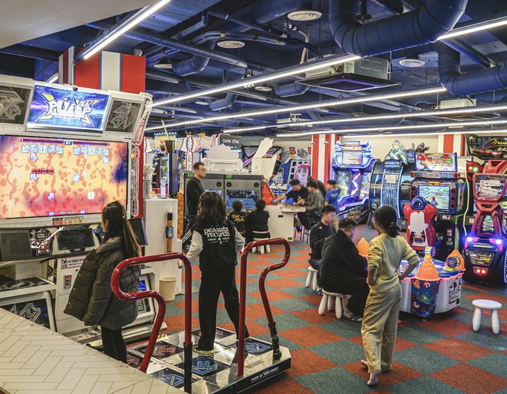 잭슨나인스 실내